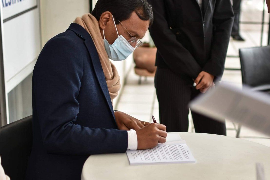 Manoratra aho satria